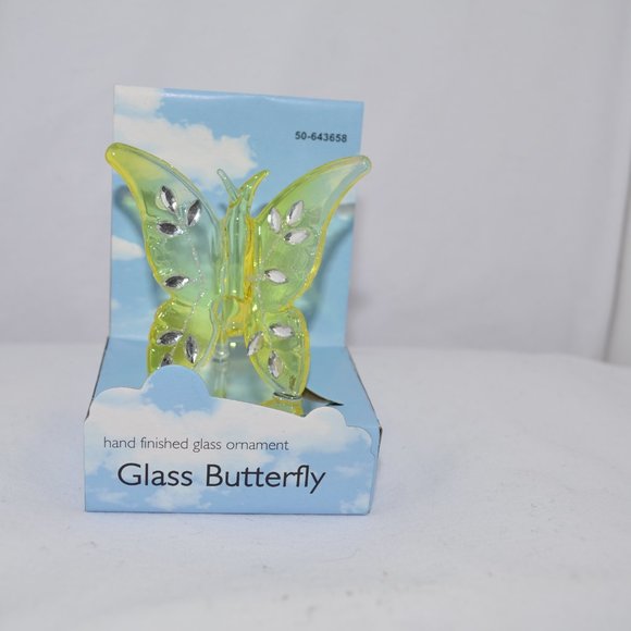 Decorative Glass Figurine Butterfly! - Picture 5 of 16